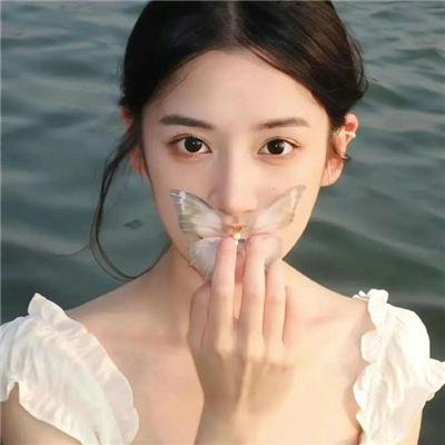 海蓝时见鲸